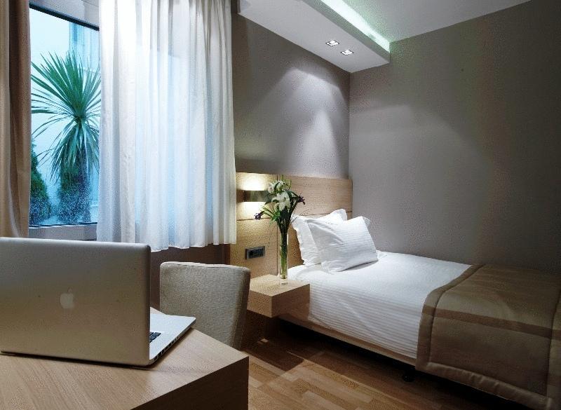 Anatolia Hotel Комотини Номер фото